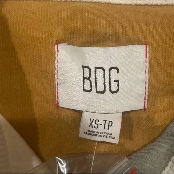 NWT Urban Outfitters Corduroy Patchwork Shacket Unisex Button Up Jacket Boho - Picture 8 of 13